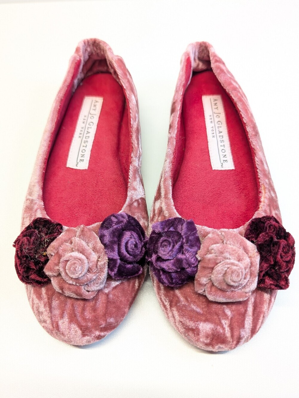 Amy Jo Gladstone Velvet Floral Slippers Size 6 NWOB